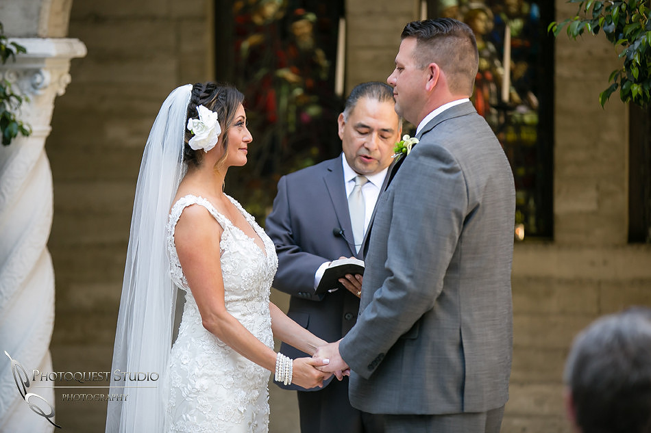Beautiful Bride at Mission Inn Hotel Wedding