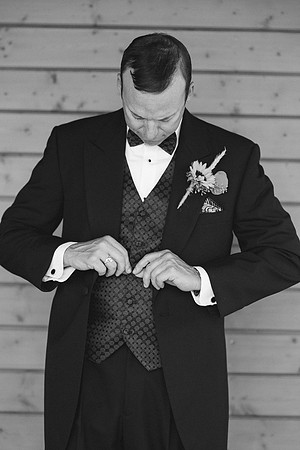 Beautiful Military Wedding at Longshadow Ranch by Temecula Wedding Photographer - Tina & Kurt (83)