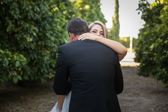 Beautiful wedding at Wiens Family Cellars Temecula Winery - Sarah & Shawn
