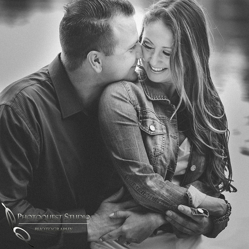 kissing you, Fairmount Park Engagement