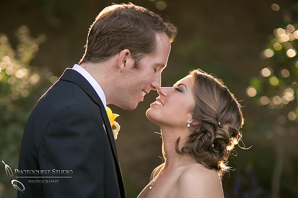 nose to nose by-Wedding-Photographer-in-Temecula