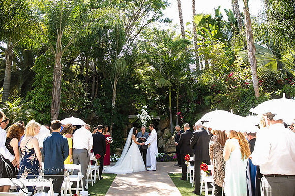 Wedding ceremony at Grand Tradition Estate Fallbrook by Temecula Wedding Photographer
