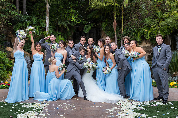 Wedding-party-having-fun-at-Grand-Tradition-Estate-Fallbrook-by-Wedding-Photographer-in-Temecula