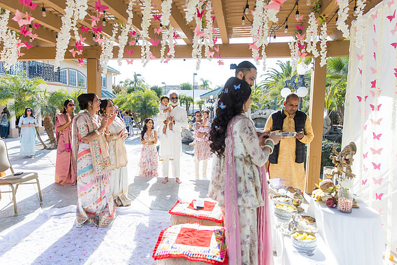 beautiful indian family little butterfly babyshower pooja parth-91