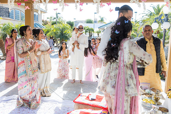 beautiful indian family little butterfly babyshower pooja parth-92