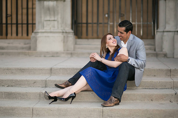 Fairmount-Park-Mission-Inn-Riverside-Downtown-California-Engagement-Photo-with-Horses-by-Temecula-Wedding-Photographer-(16)