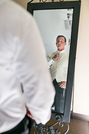 Beautiful wedding at Wiens Family Cellars Temecula Winery - Sarah & Shawn