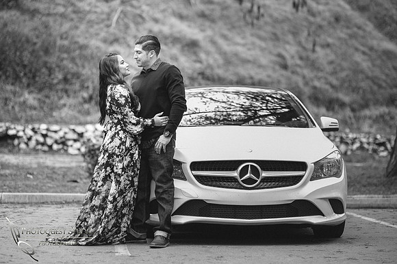 Outdoor Engagement photo by Temecula wedding photographer -Daniela & Ben (15)