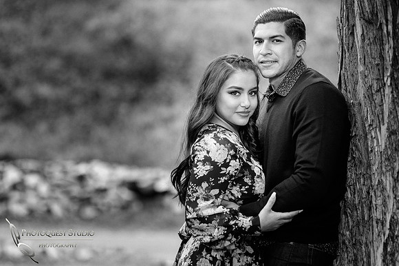 Temecula wedding photographer - Black and White love