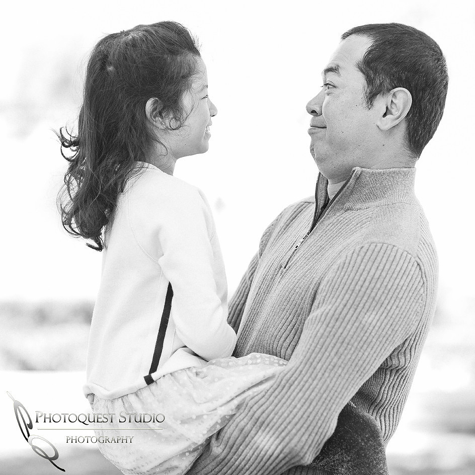 Outdoor Family Photo by Temecula, Menifee, Murrieta Wedding Photographer (5)