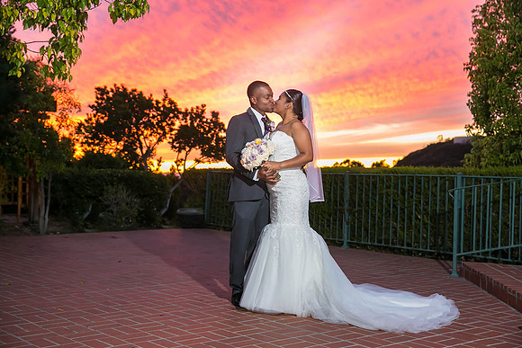 Los Angeles Wedding Photographer at Castaway Burbank, Shauneille & Steve-400