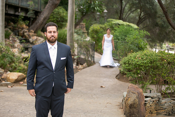 Wedding Photo in Fallbrook by Temecula Winery Photographer - Debbie & John