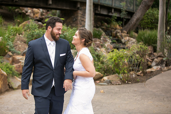 Wedding Photo in Fallbrook by Temecula Winery Photographer - Debbie & John