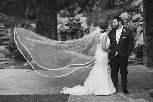 Wedding Photo in Fallbrook by Temecula Winery Photographer - Debbie & John