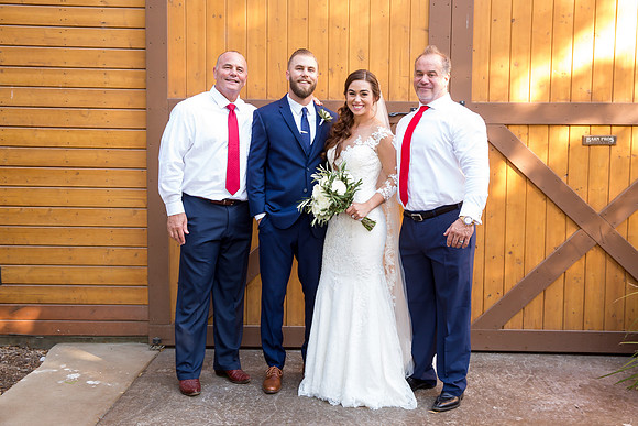 Photographer in Temecula, Longshadow Ranch Wedding, Parris and Derek (332)
