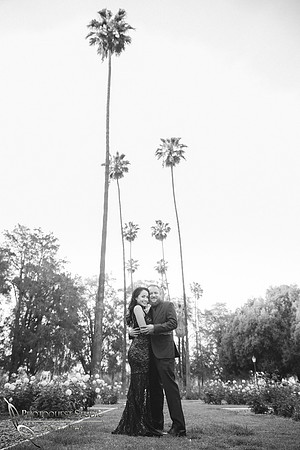 Wedding-Photographer-in-Temecula,-Engagement-Photo-with-beautiful-Couple-in-Riverside,-California-Elizabeth-&-Steven