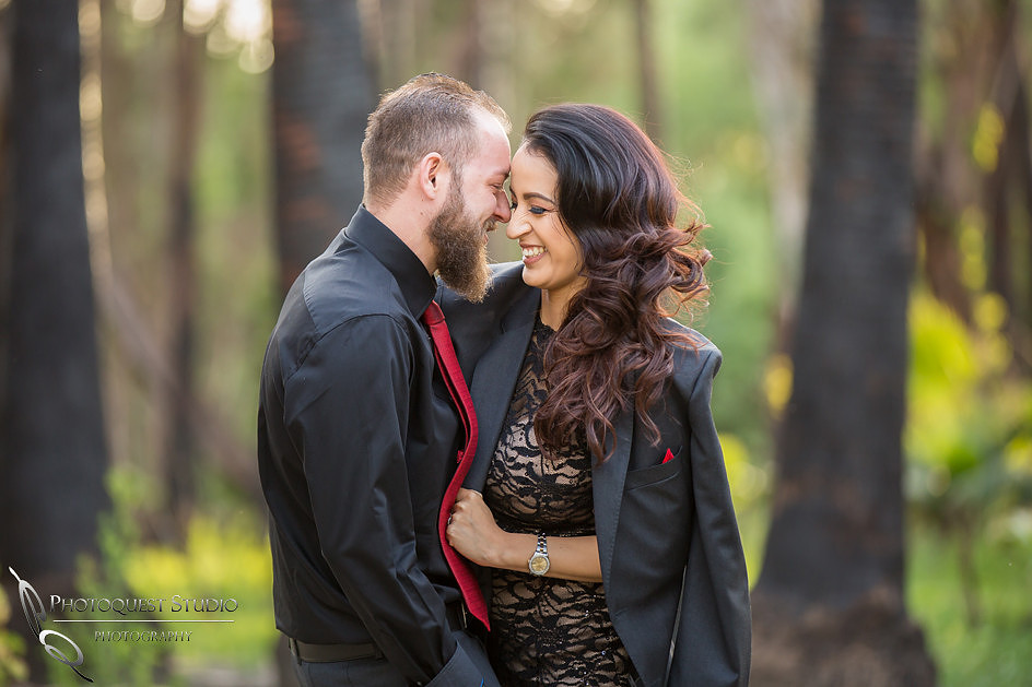 Wedding-Photographer-in-Temecula,-Engagement-Happy-Moment