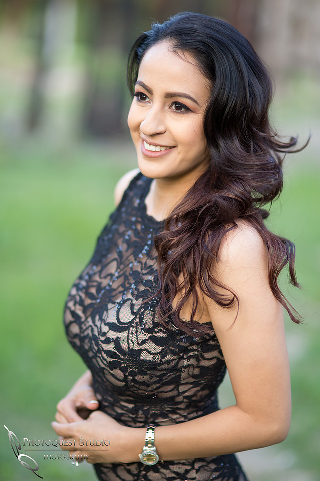 Beautiful Lady, Wedding-Photographer-in-Temecula,-Engagement-