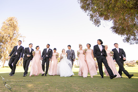 Temecula, Fallbrook wedding photographer with wonderful bridal party
