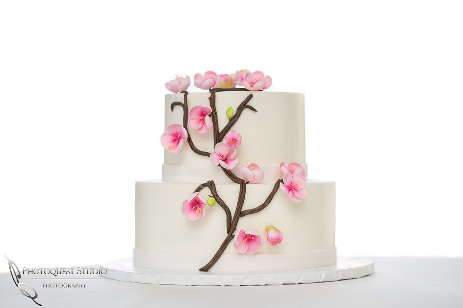 Beautiful wedding cake, Temecula, Fallbrook wedding photographer