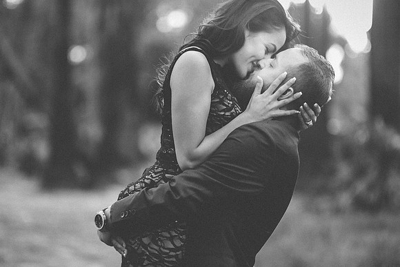 Wedding Photographer in Temecula Riverside Engagement Photo with beautiful Couple in California