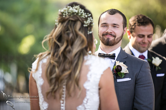 Temecula Wedding Photographers, looking at her