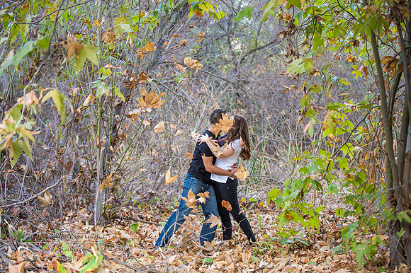 Southern California Engagement with nature in fall Photos in Fallbrook, San Diego by Temecula Winery Wedding Photographer, Sarah & Shawn