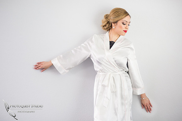 Bride and window light, Wedding Photographer in Temecula, Riverside, Mexican Traditional Wedding