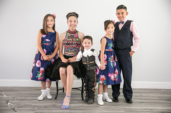 Wedding Photographer in Temecula, Riverside, Cute kids at Mexican Wedding