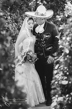 Temecula Wedding Photographer, Vaquero love in black and white