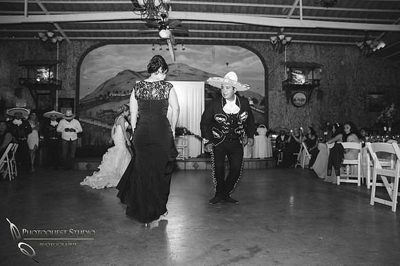 Temecula Wedding Photographer at Menifee, Rancho Los Agaves