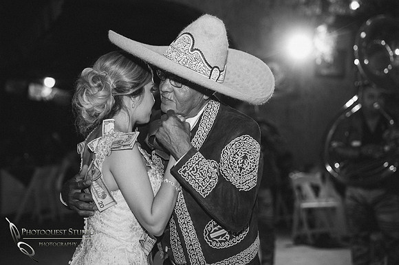 Temecula Wedding Photographer at Menifee, Rancho Los Agaves