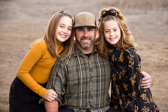mountain-view-family-photo-by-orange-county-temecula-photographer-(2)