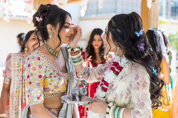 beautiful indian family little butterfly babyshower pooja parth-240