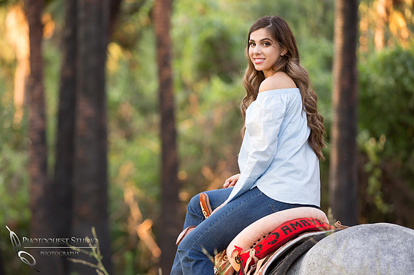 Temecula Wedding Photographer, soon to be Bride on horse back