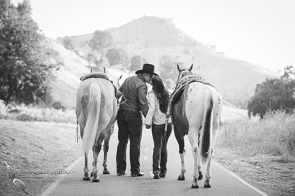 Wedding Photographer in Temecula, Engagement Photo with beautiful Couple and Horses in Riverside, California - Mayra and Juan
