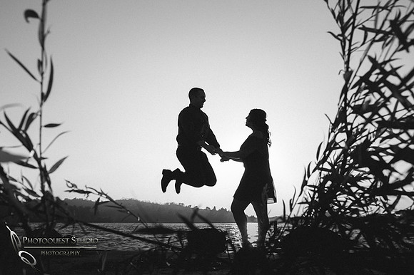 Jump and cheer, Engagement-Photo-at-Frank-G-Bonelli-park
