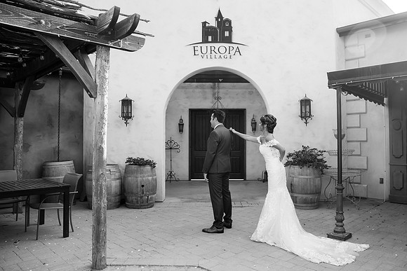 Temecula Winery Wedding Photographer, Europa Village, Fabiola & Scott (116)