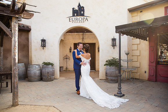 Temecula Winery Wedding Photographer, Europa Village, Fabiola & Scott (127)