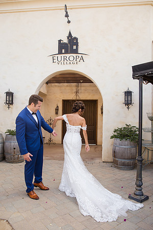 Temecula Winery Wedding Photographer, Europa Village, Fabiola & Scott (135)