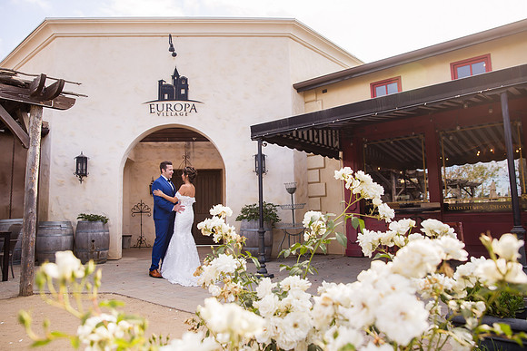 Temecula Winery Wedding Photographer, Europa Village, Fabiola & Scott (139)