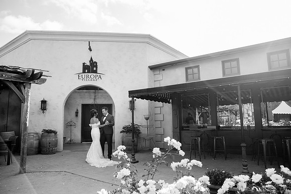 Temecula Winery Wedding Photographer, Europa Village, Fabiola & Scott (143)