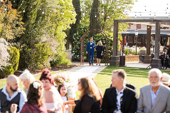 Temecula Winery Wedding Photographer, Europa Village, Fabiola & Scott (159)