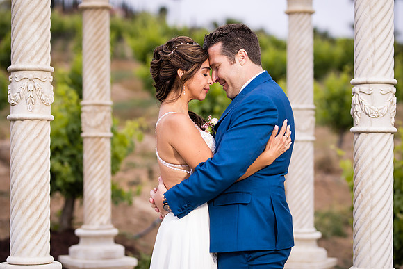 Temecula Winery Wedding Photographer, Europa Village, Fabiola & Scott (400)