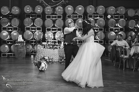 Wedding Photo at Leoness Cellars by Temecula Winery Photographer, Cynthia and Adam (58)