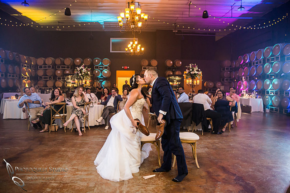 Wedding Photo at Leoness Cellars by Temecula Winery Photographer, Cynthia and Adam (67)