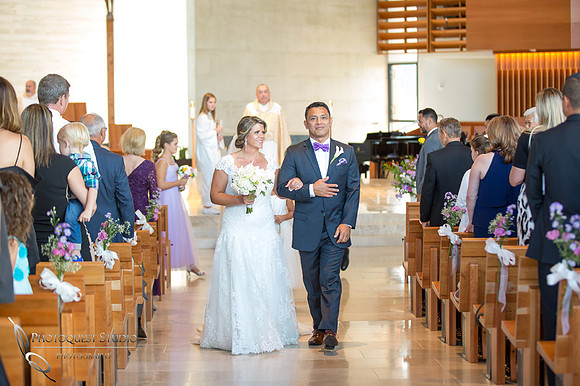 Wedding-at-Omni-Resort,-Spa-and-St-Thomas-catholic-Church,-Carlsbad,-Camp-Pendleton,-San-Diego,-California,-Dawn-and-Jon-(23)