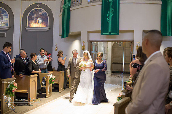 bride enter the ceremony at church wedding