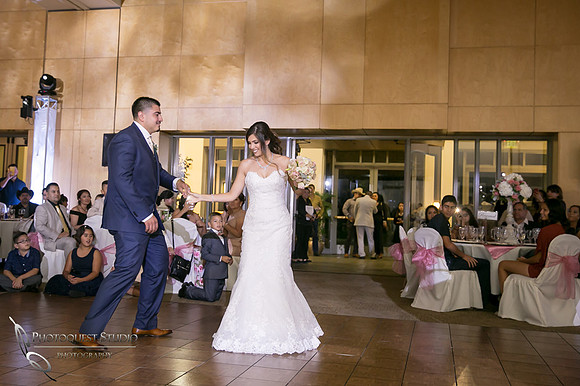 Temecula-Wedding-Photographer-at-Diamond-Bar-Event-Center (43)