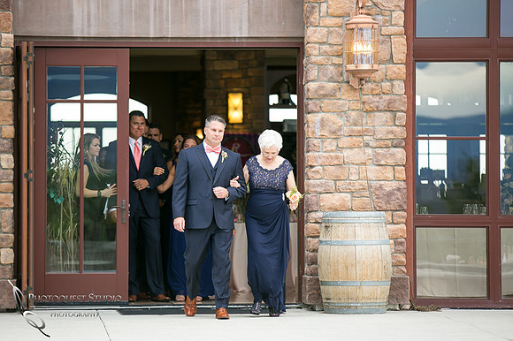 Monte De Oro Winery Wedding Photo by Photographer in Temecula.